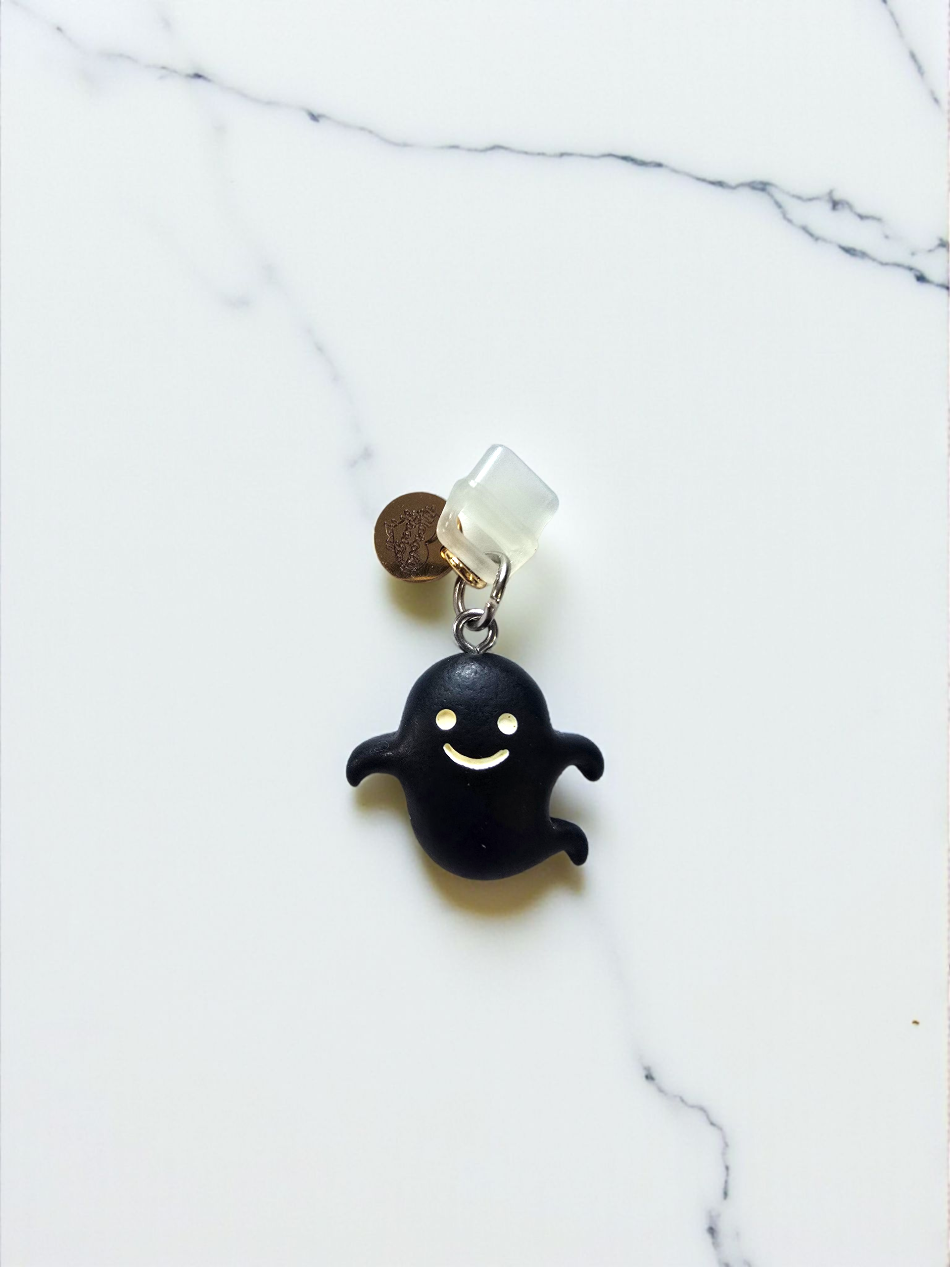 The Apparition Glow In The Dark Dust Plug