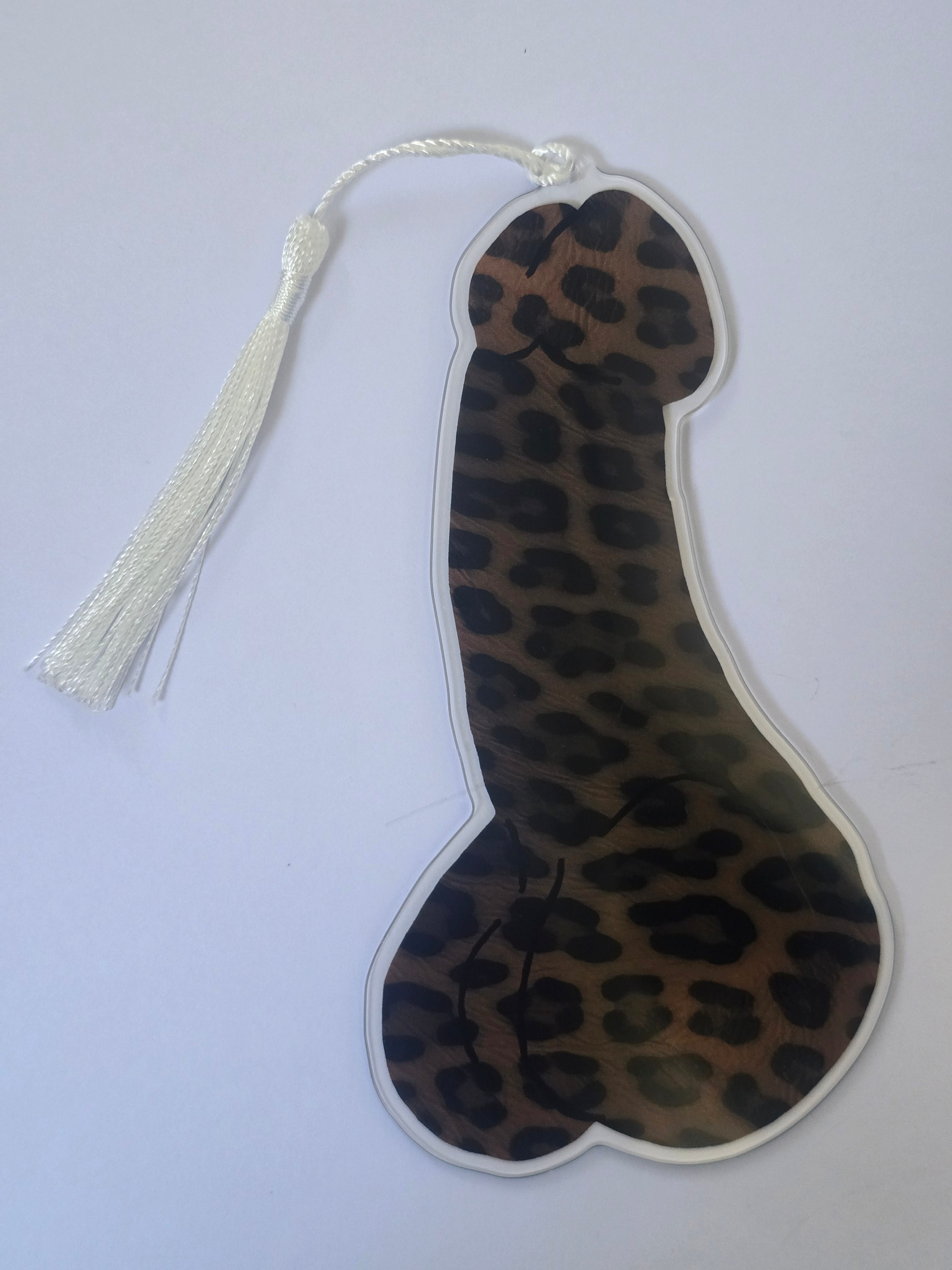 Leopard Print Peen Bookmark
