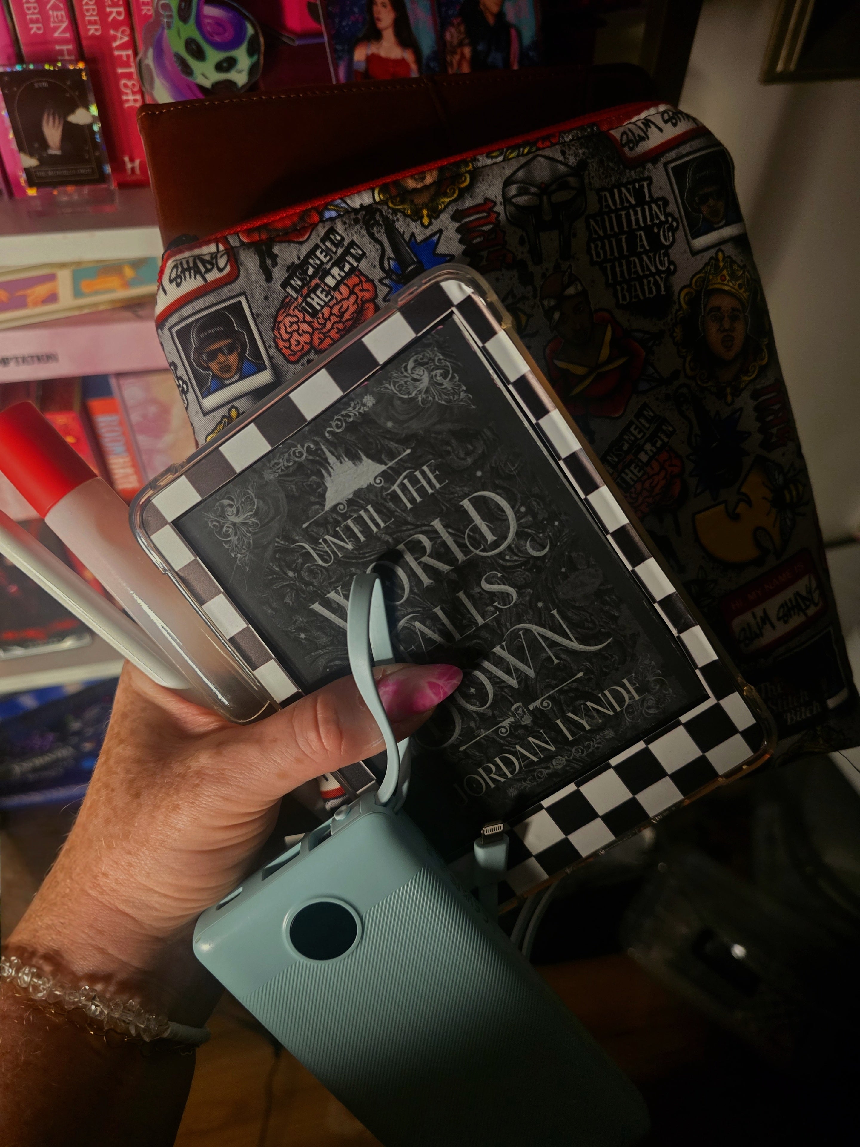 Checkered E-Reader Skin (2 pack)